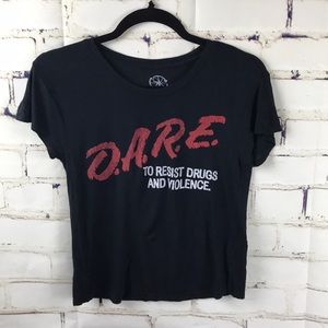 Dare To Resist Drugs And Violence Crop Top Shirt M